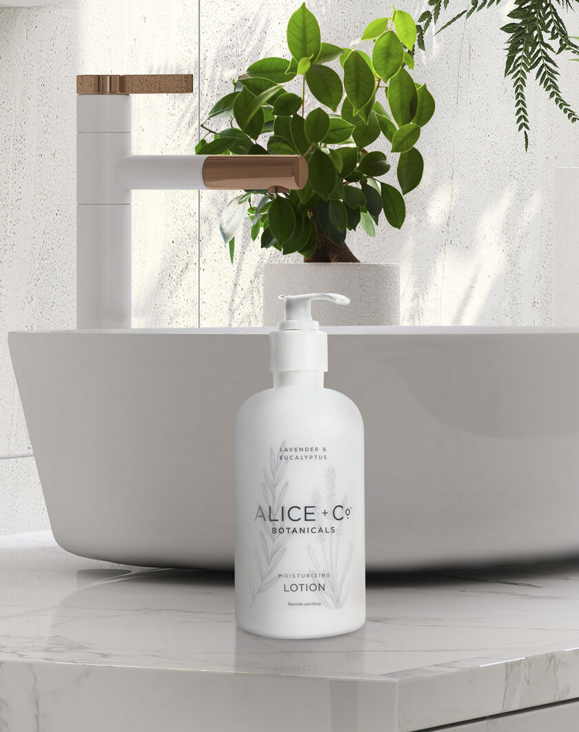 Alice + Co Body Lotion thumbnail number 1